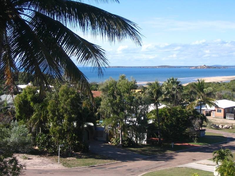 2/12 Poinciana Street, Bowen QLD 4805
