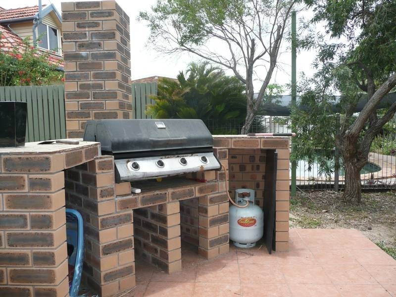 27 Mitchell Street, Bowen QLD 4805