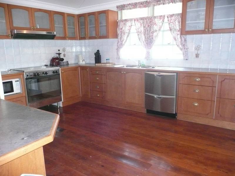 2 Dalrymple Street, Bowen QLD 4805