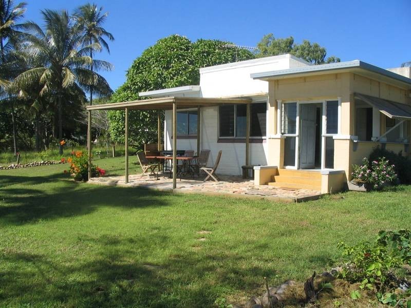 8 Howard Street, Bowen QLD 4805