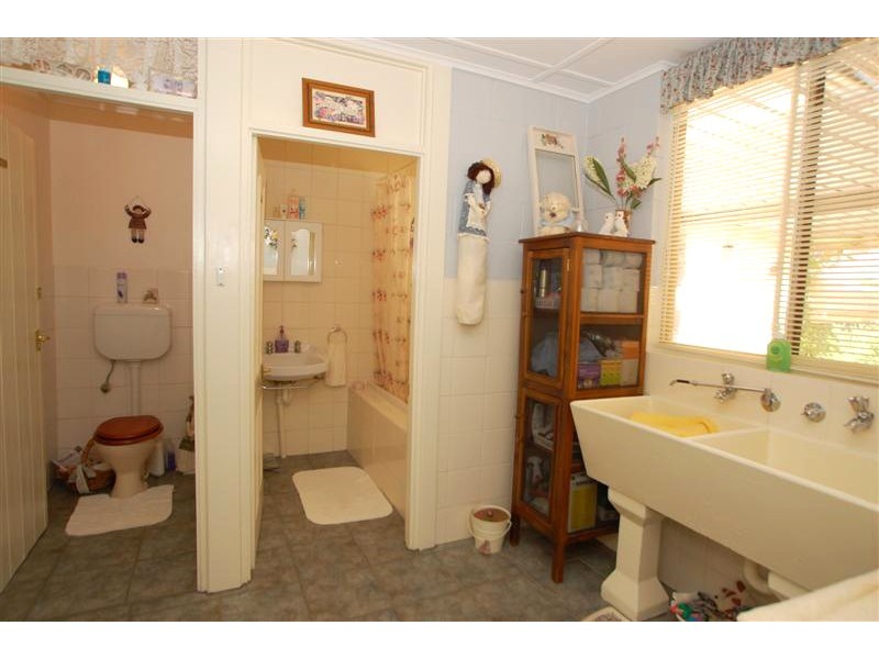 21 Hill Street, Hamley Bridge SA 5401