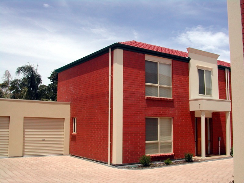 6/8 Barry Road, Oaklands Park SA 5046