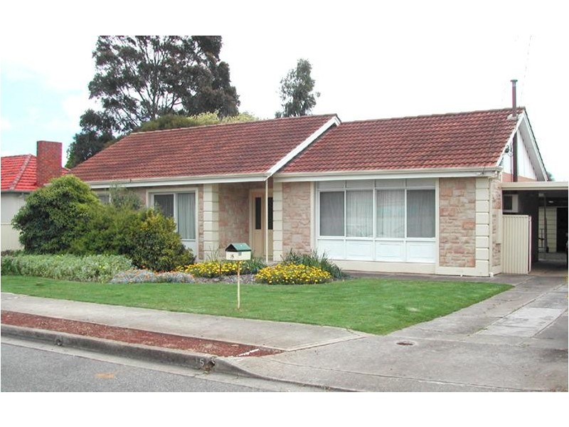 15 Livingstone Street, Glengowrie SA 5044