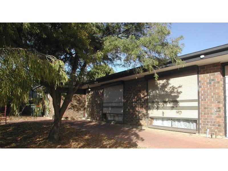 19 Featherstone Drive, Huntfield Heights SA 5163