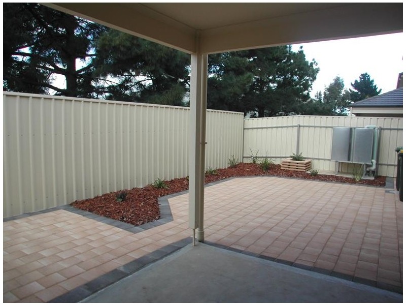 8/1 Church Crescent, Marion SA 5043