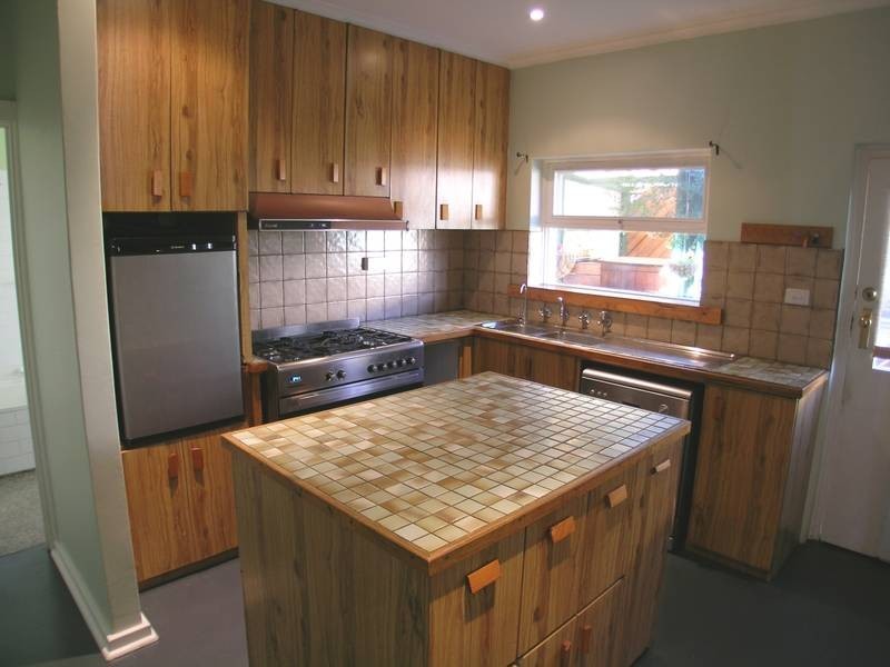 252 Military Road, Henley Beach SA 5022