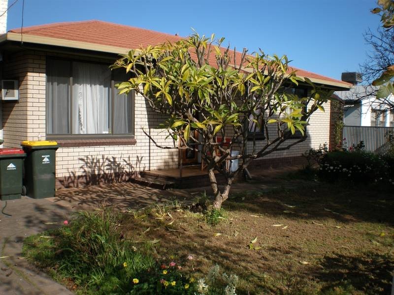 16 Kingston Avenue, Seacombe Gardens SA 5047