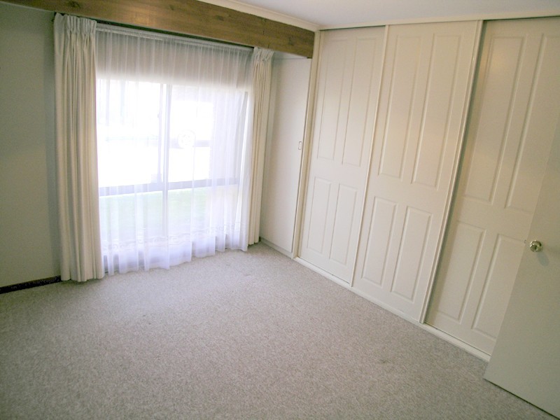 18/2a Karu Crescent, Mitchell Park SA 5043