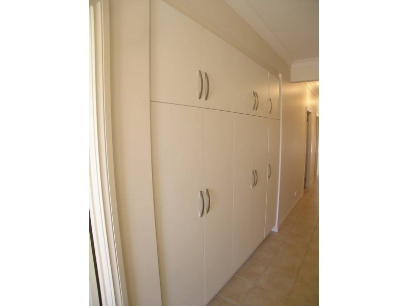 46a White Crescent, Seacombe Gardens SA 5047