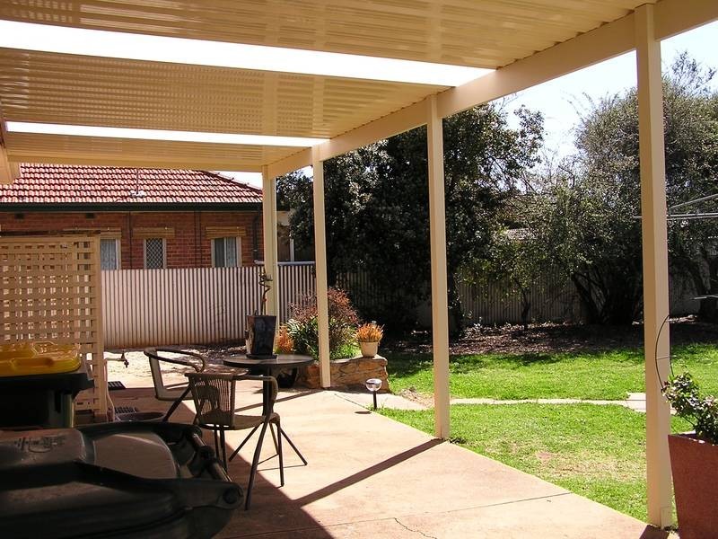 4 Railway Terrace, Hove SA 5048