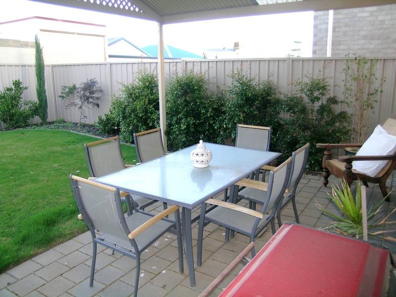 4/8 Grange Court, Seaford SA 5169