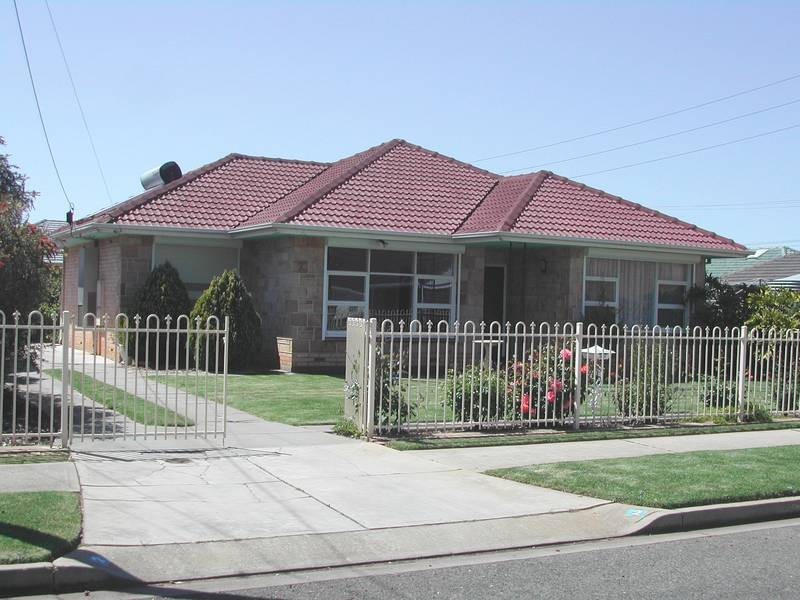 2 Milton Street, Oaklands Park SA 5046