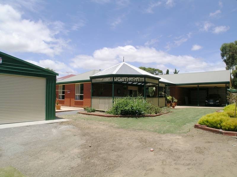 Woodcroft SA 5162