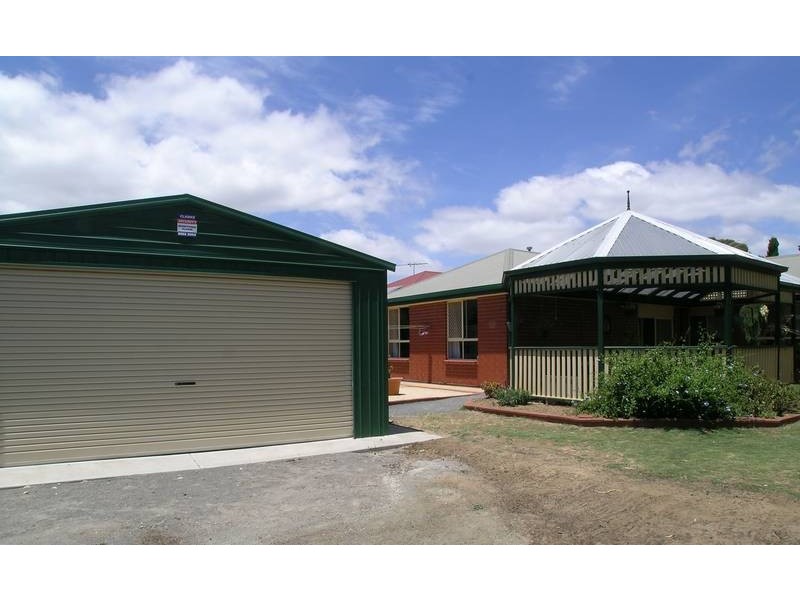 Woodcroft SA 5162