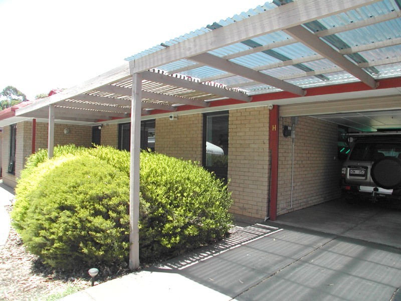 33 Regency Road, Happy Valley SA 5159