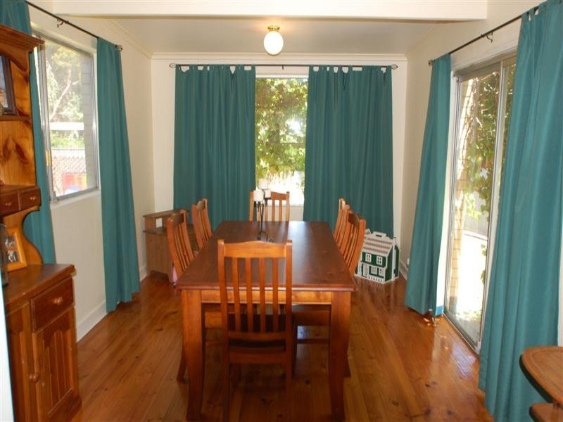 25 Maldon Avenue, Mitchell Park SA 5043