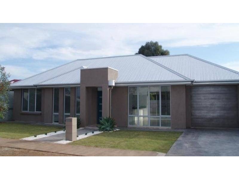 1 Vivonne Way, Oaklands Park SA 5046