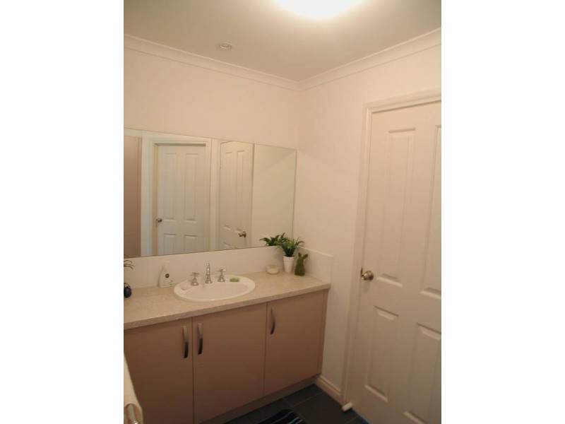 24b David Avenue, Mitchell Park SA 5043