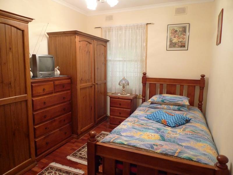 15 Moreland Avenue, Mitchell Park SA 5043