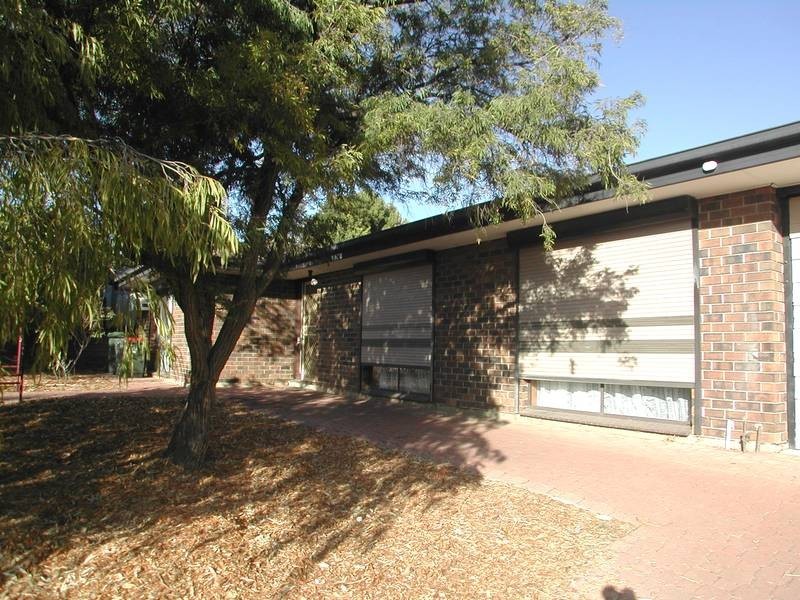 19 Featherstone Drive, Huntfield Heights SA 5163