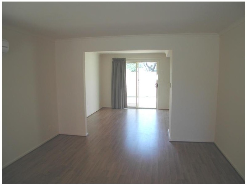 1/33 Russell Avenue, Seacombe Gardens SA 5047