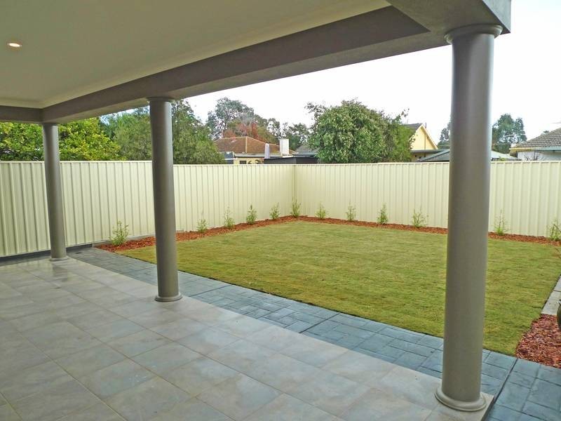 6 & 6a Doradilla Avenue, Seacombe Gardens SA 5047