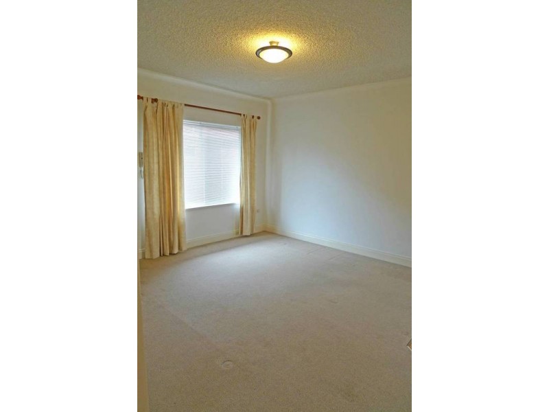 3/26 Wellington Street, Glandore SA 5037