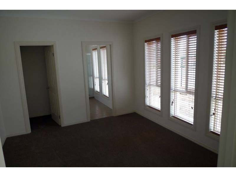 14 Glamis Avenue, Seacombe Gardens SA 5047
