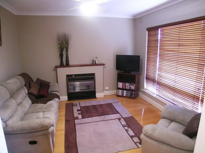 10 Renown Avenue, Clovelly Park SA 5042