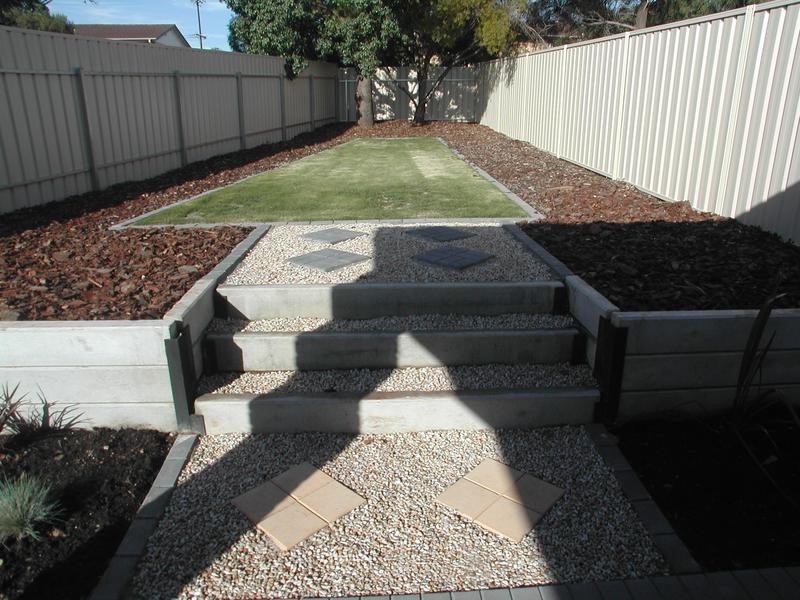 8a Shinnick Street, Dover Gardens SA 5048