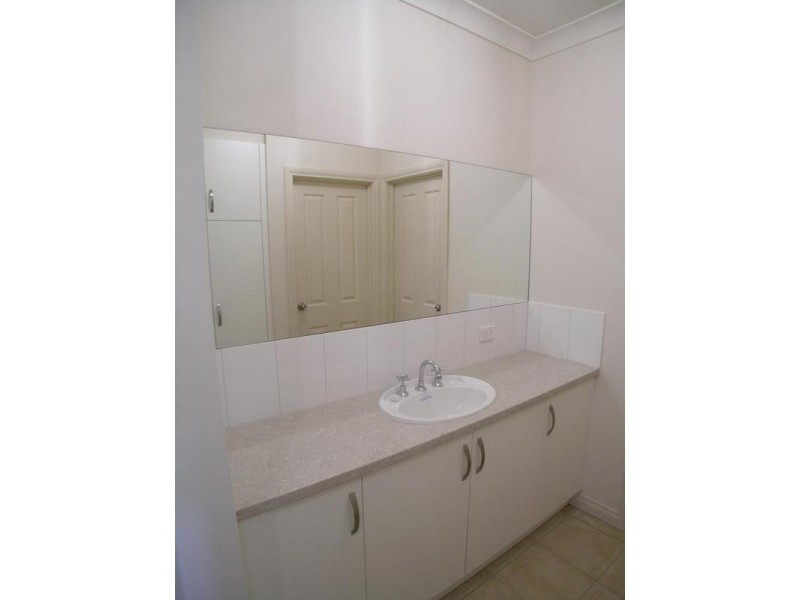 46 White Crescent, Seacombe Gardens SA 5047