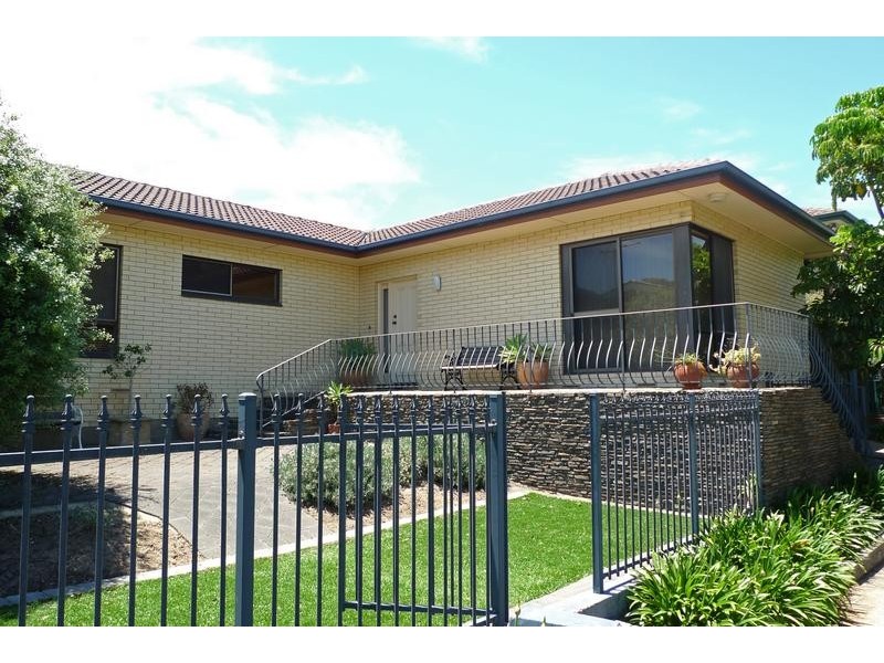 16 Victoria Parade, Darlington SA 5047