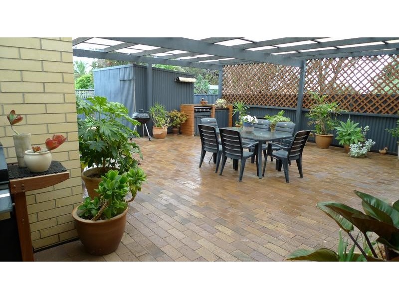 16 Victoria Parade, Darlington SA 5047