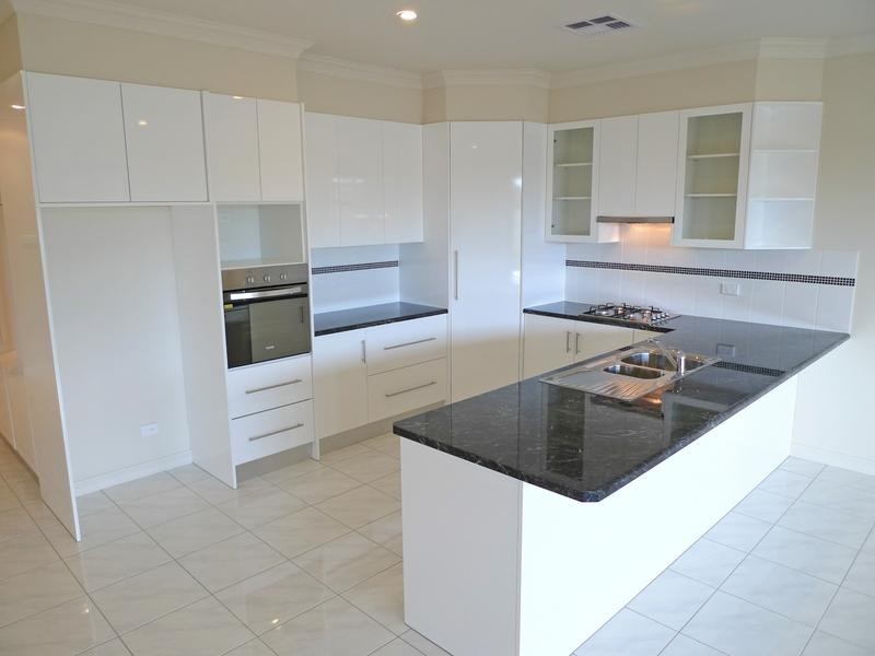 6a Doradilla Avenue, Seacombe Gardens SA 5047