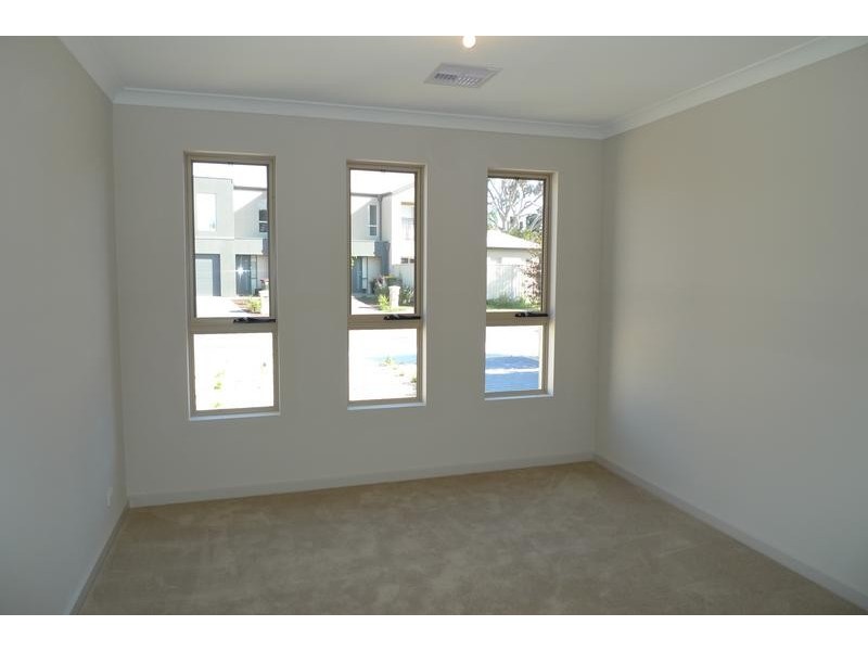 45b Kingston Avenue, Seacombe Gardens SA 5047