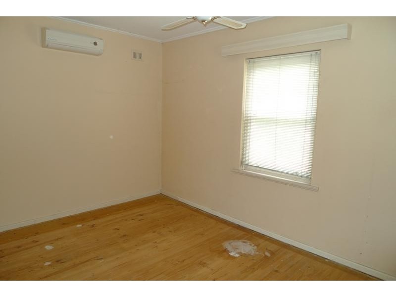 2 Greenasche Avenue, Seacombe Gardens SA 5047