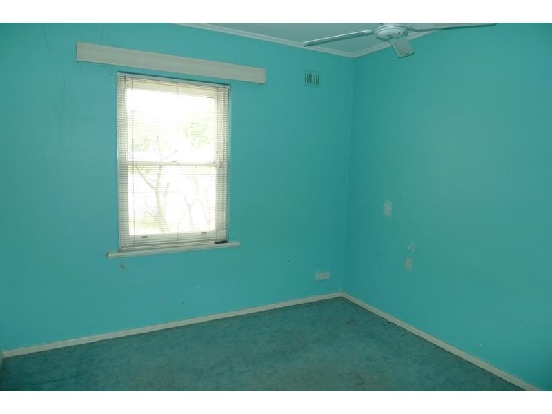 2 Greenasche Avenue, Seacombe Gardens SA 5047