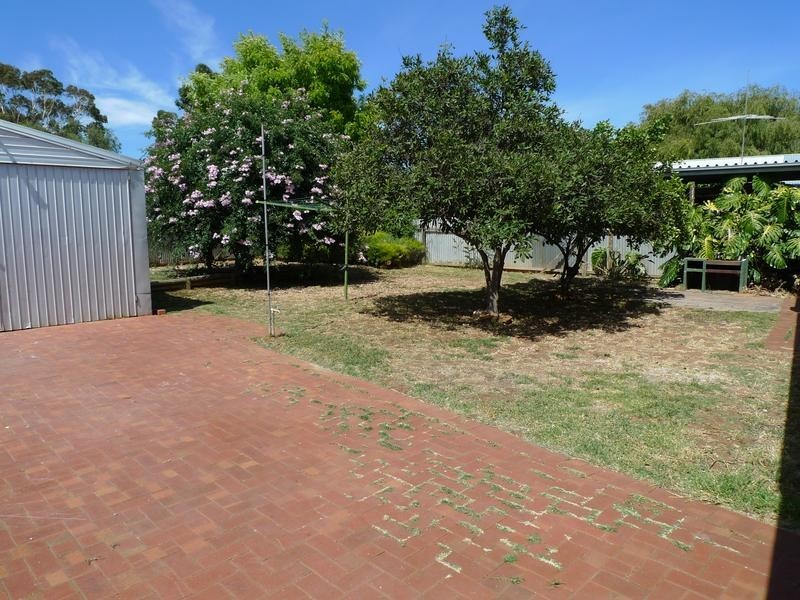 12 Howard Street, Dover Gardens SA 5048