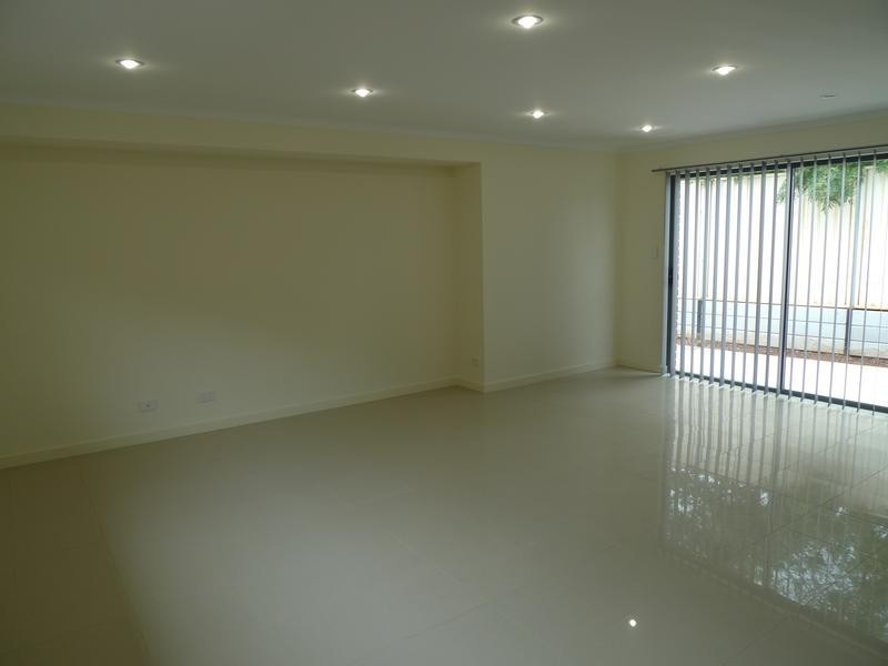 1 Henty Street, Seacombe Gardens SA 5047