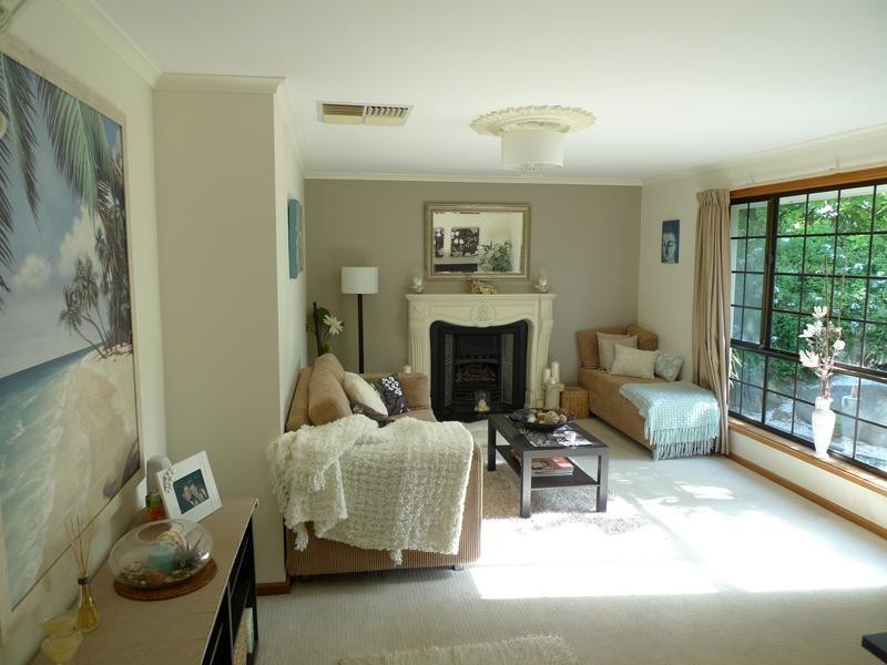 7 Mustang Crescent, Woodcroft SA 5162