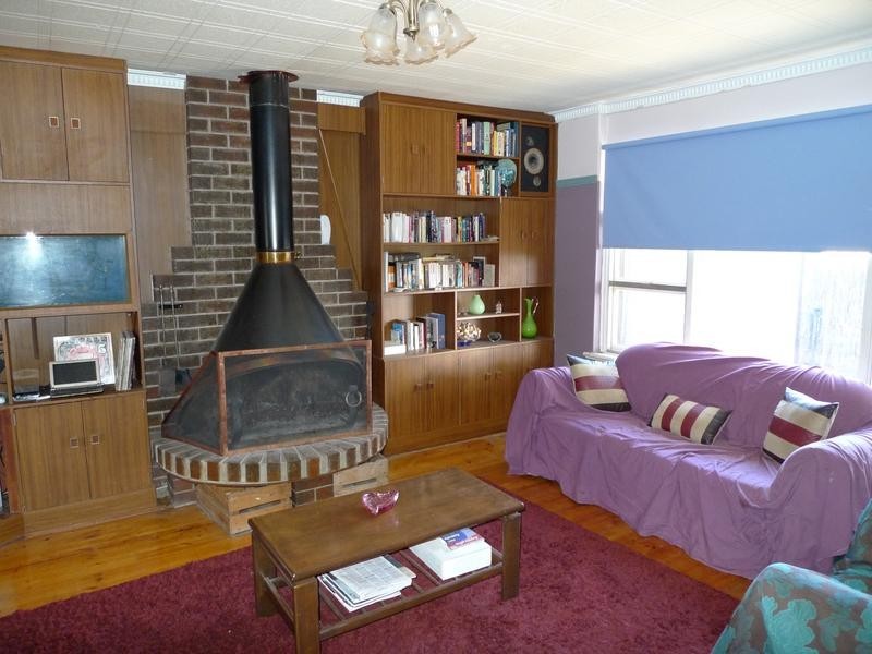 1 Woodmere Avenue, Mitchell Park SA 5043
