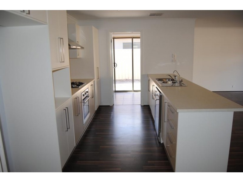25 Bushtail Avenue, Aldinga Beach SA 5173