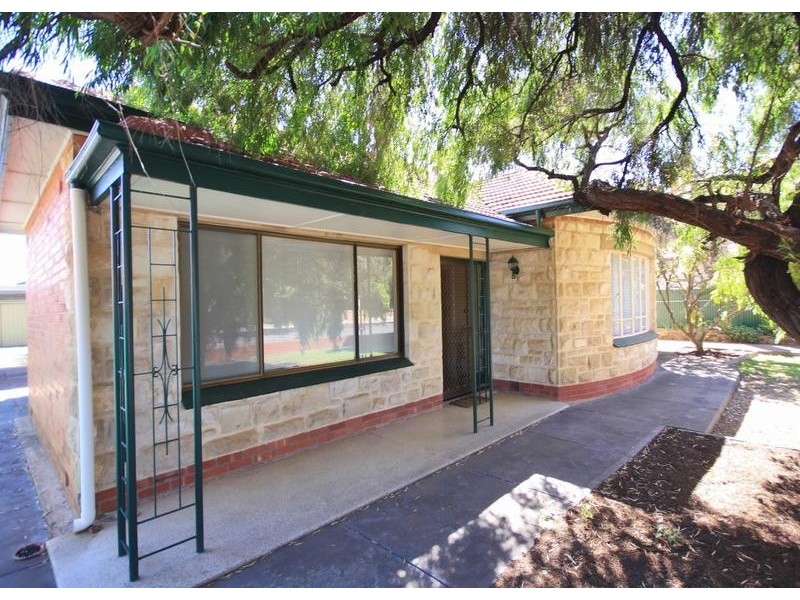 486 Cross Road, Glandore SA 5037