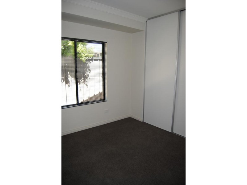 10 Ella Street, Dover Gardens SA 5048