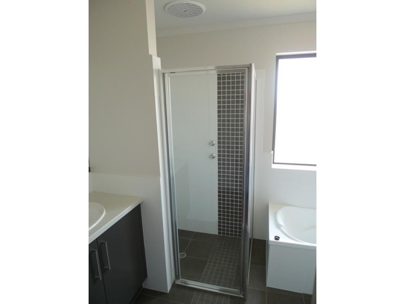 2E Limbert Avenue, Seacombe Gardens SA 5047