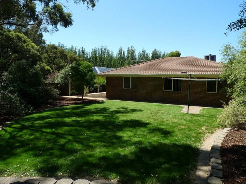 3 Ursula Court, Aberfoyle Park SA 5159
