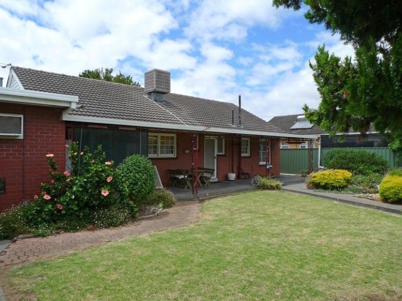26 Oakleigh Road, Marion SA 5043
