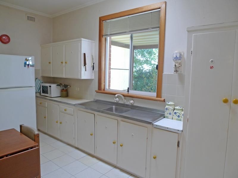 14 Kelvin Avenue, Warradale SA 5046