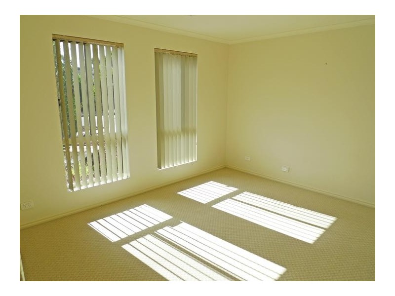 4 Travers Street, Sturt SA 5047