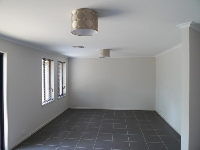 6 Benacre Close, Happy Valley SA 5159